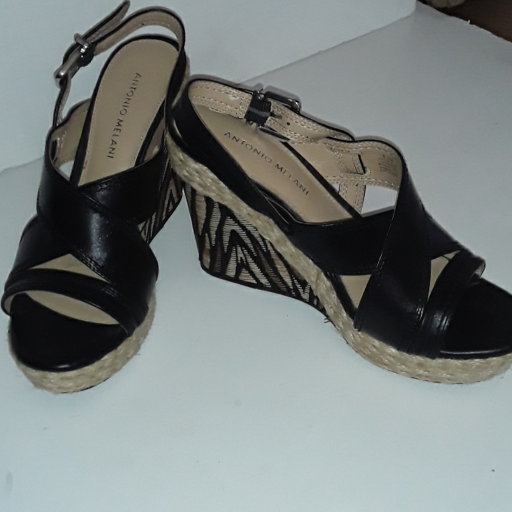 Antonio Melani-$20@⬇️